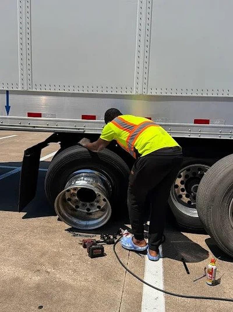 G.V.I Mobile Tire Rescue service van